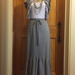 Mix & Co. Maxi Skirt